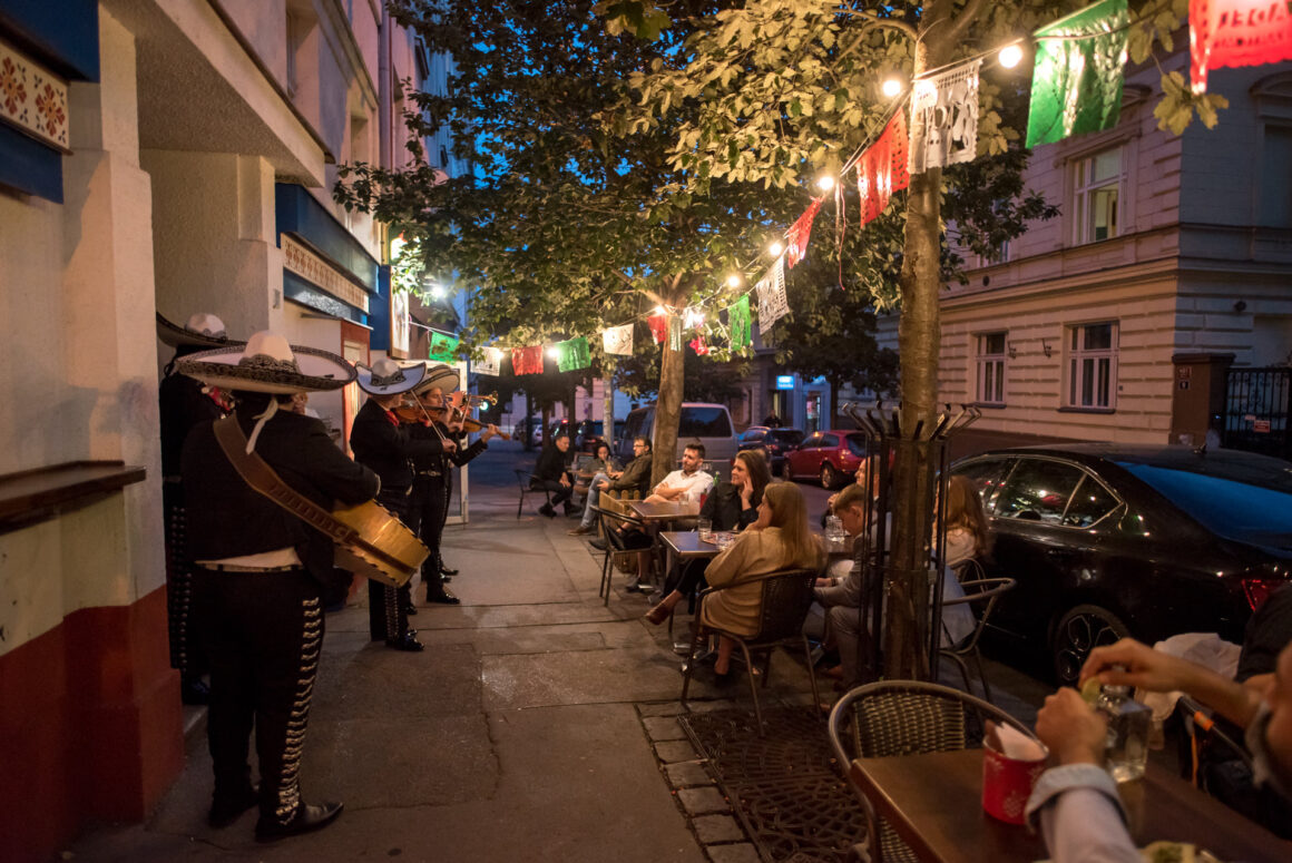 Las Adelitas in Prague