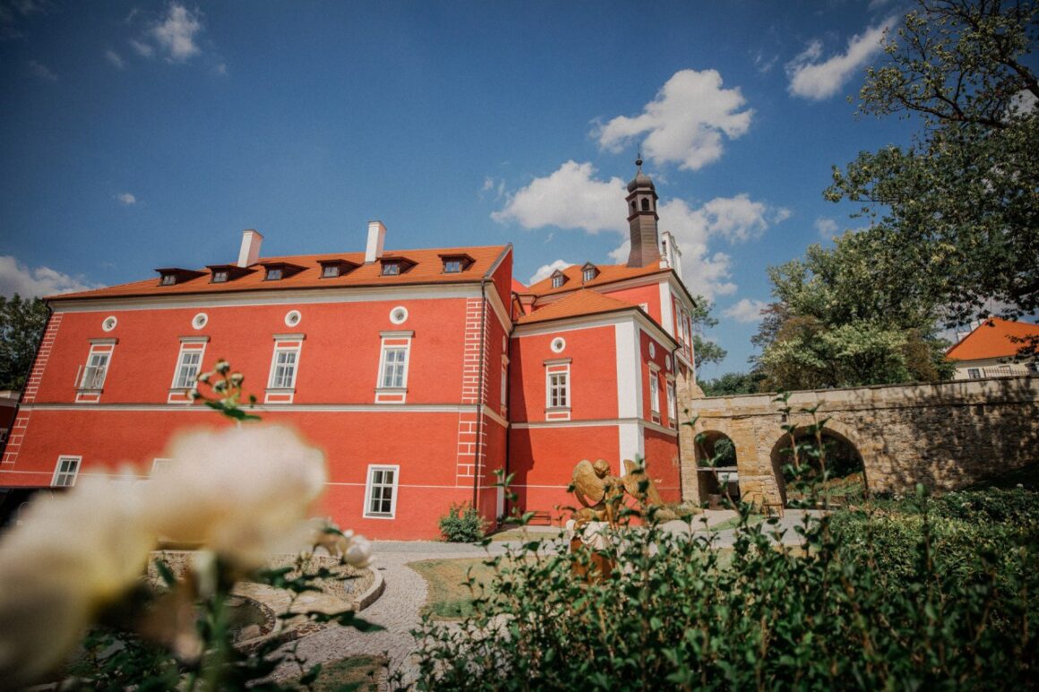 The red-and-white castle Savoia in Czech Republic, a popular Czech Republic wedding venue 