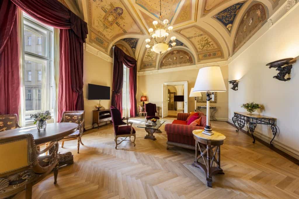 Carlo IV, one of the best luxury hotels in Prague