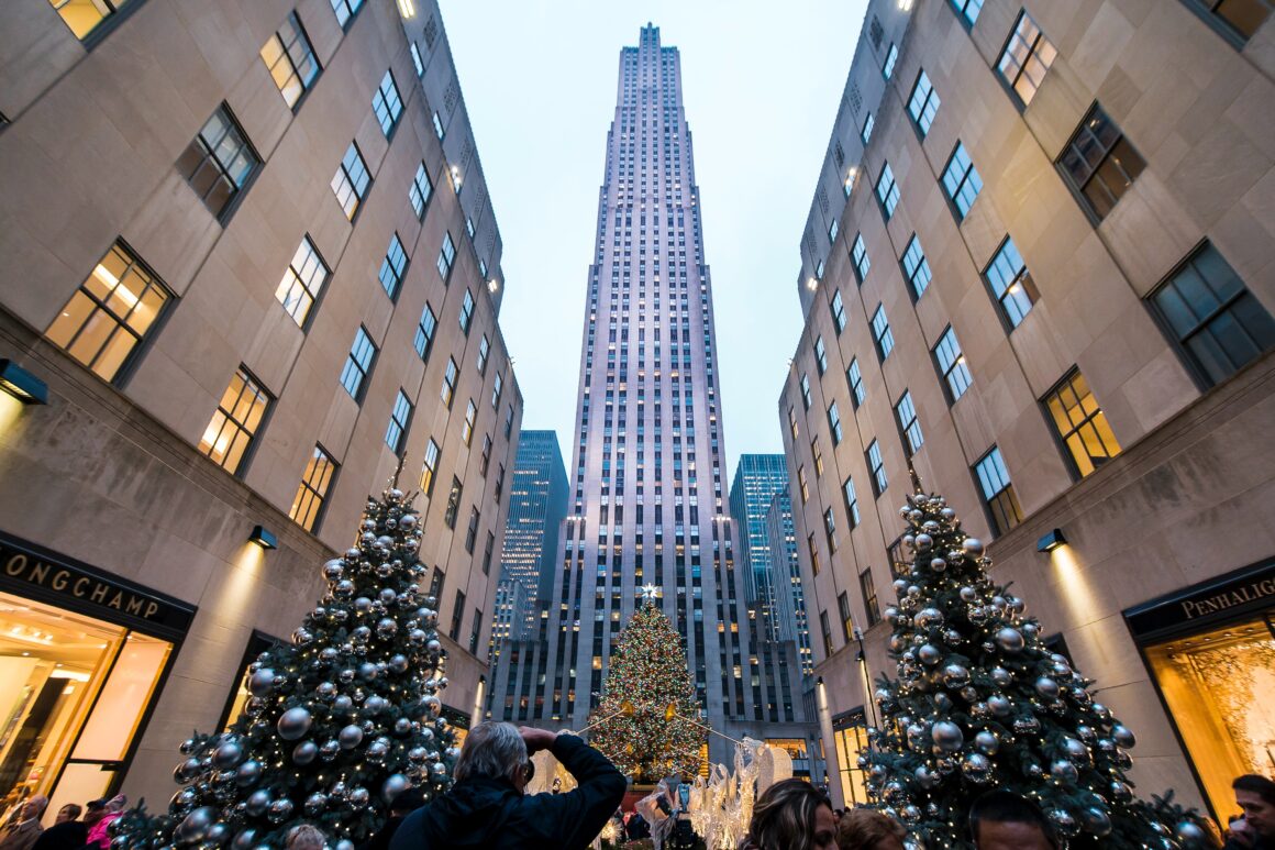 30 Rockefeller Plaza, one of the best free things to do in New York City.