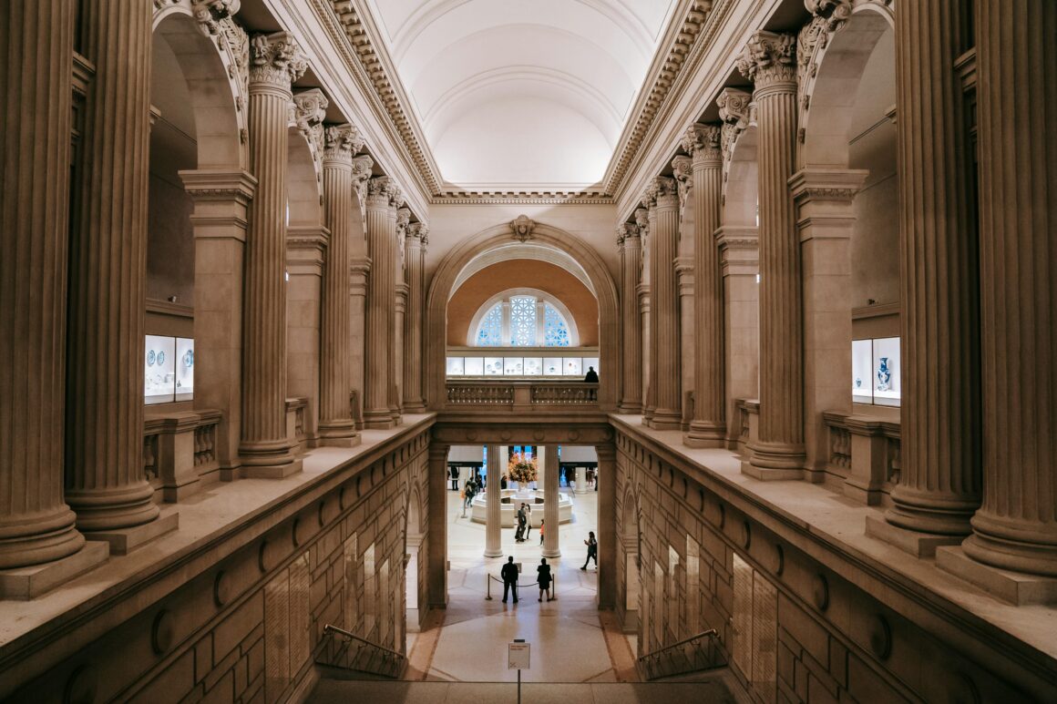 The Metropolitan Museum of Art hallway, one of the best free things to do in New York City.